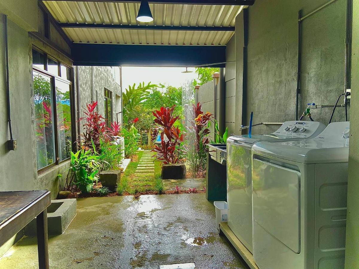 Casa Los Madriz Suite #2 San Isidro De El General ภายนอก รูปภาพ